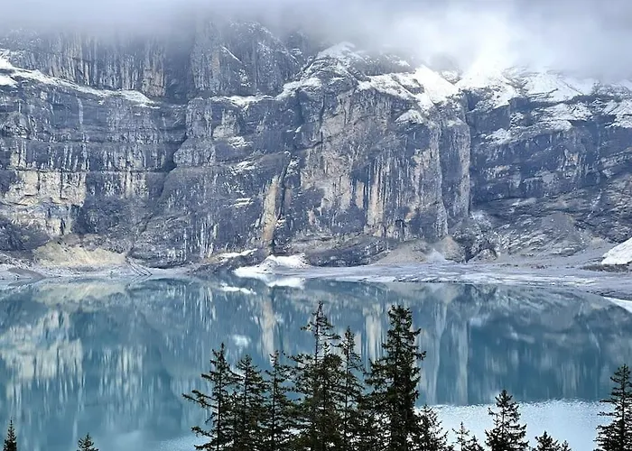 Апартаменты Hidden Retreats The Niesen